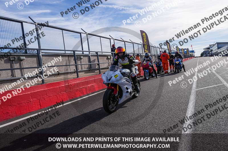 donington no limits trackday;donington park photographs;donington trackday photographs;no limits trackdays;peter wileman photography;trackday digital images;trackday photos